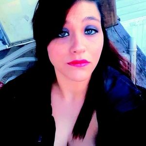 Meet your Posher, Ashlee